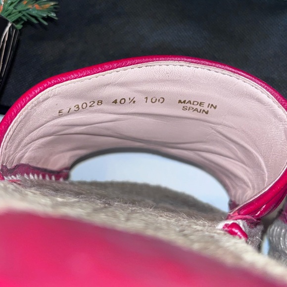 Gucci: GG Marmont Sandals Pilar Leather Espadrille Double Logo Sliders - Picture 11 of 15